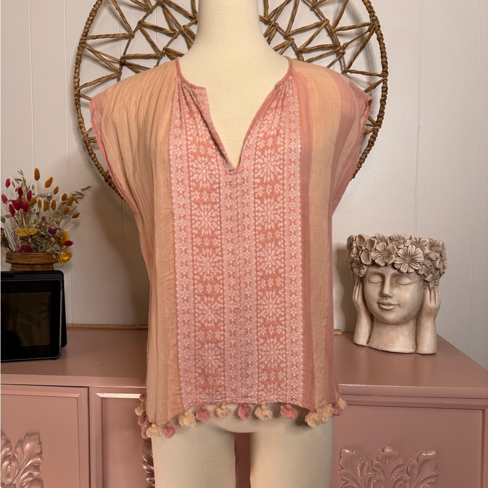Ivy Jane Peach‎ and White Embroidered Blouse